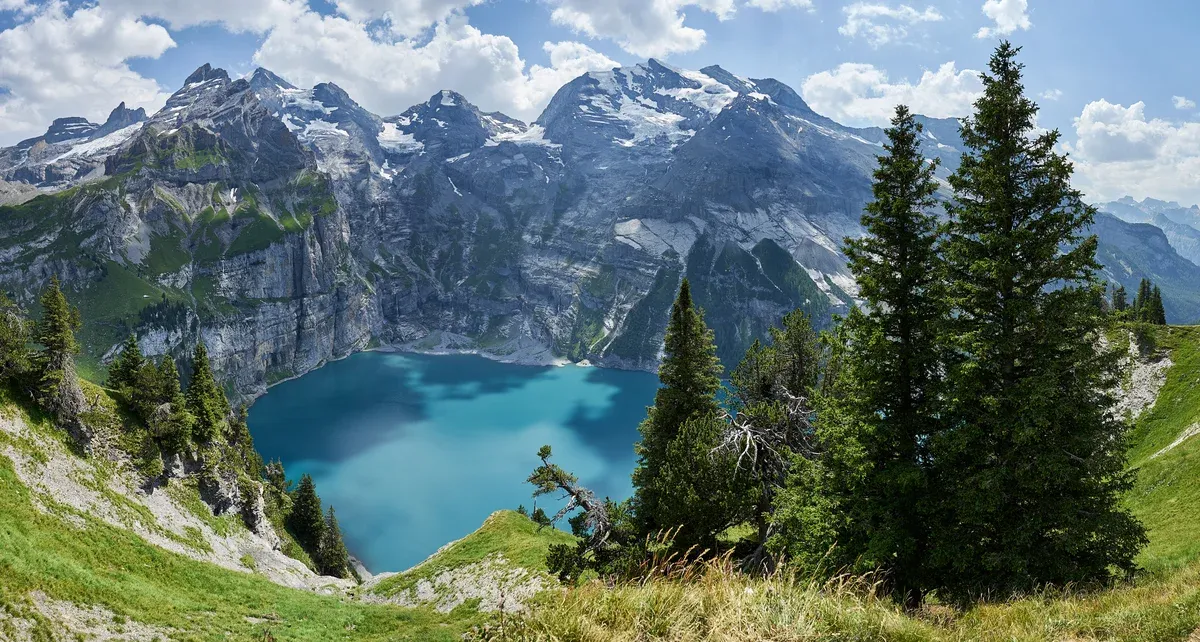 Oeschinensee mountain lake above Kandersteg near the Lauterbrunnen valley in Switzerland